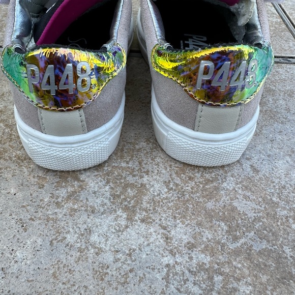 P448 john kid's sneakers size 21. - Picture 5 of 12